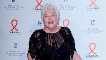 GALA VIDEO - Line Renaud, son existence sans enfant : "C'est le grand regret de ma vie"