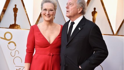 GALA VIDEO - Meryl Streep amoureuse depuis plus de 40 ans : qui est son mari Don Gummer ?
