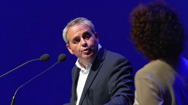 GALA VIDEO - « Je les emmerde et je taille ma route : le cas Xavier Bertrand sème la zizanie à droite