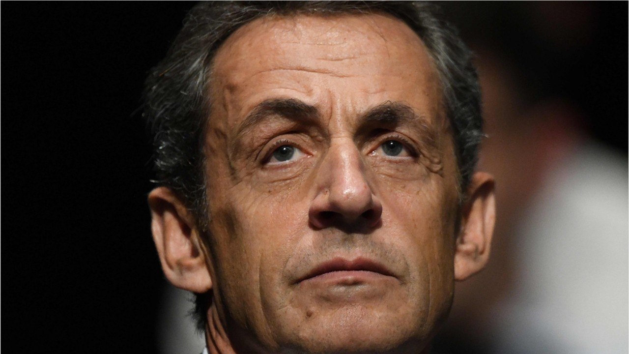 GALA VIDEO - Nicolas Sarkozy victime d'une fake news