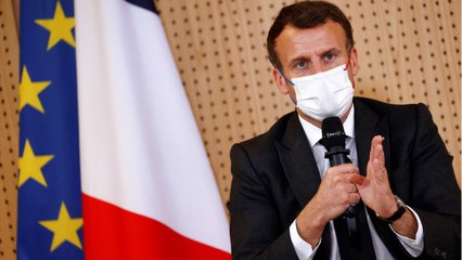 GALA VIDEO - Emmanuel Macron : ses chèques spéciaux accordés aux étudiants