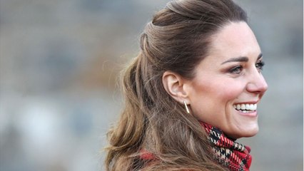 GALA VIDÉO - Obsèques du prince Philip : le look de Kate Middleton fait déjà parler