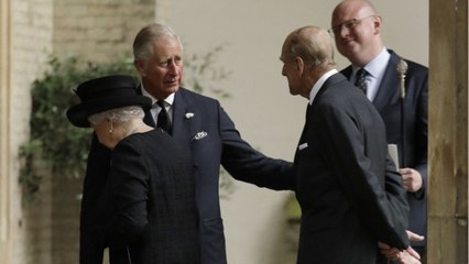 GALA VIDÉO - Prince Philip : sa dernière demande touchante à son fils Charles, « Prends soin de la reine ".