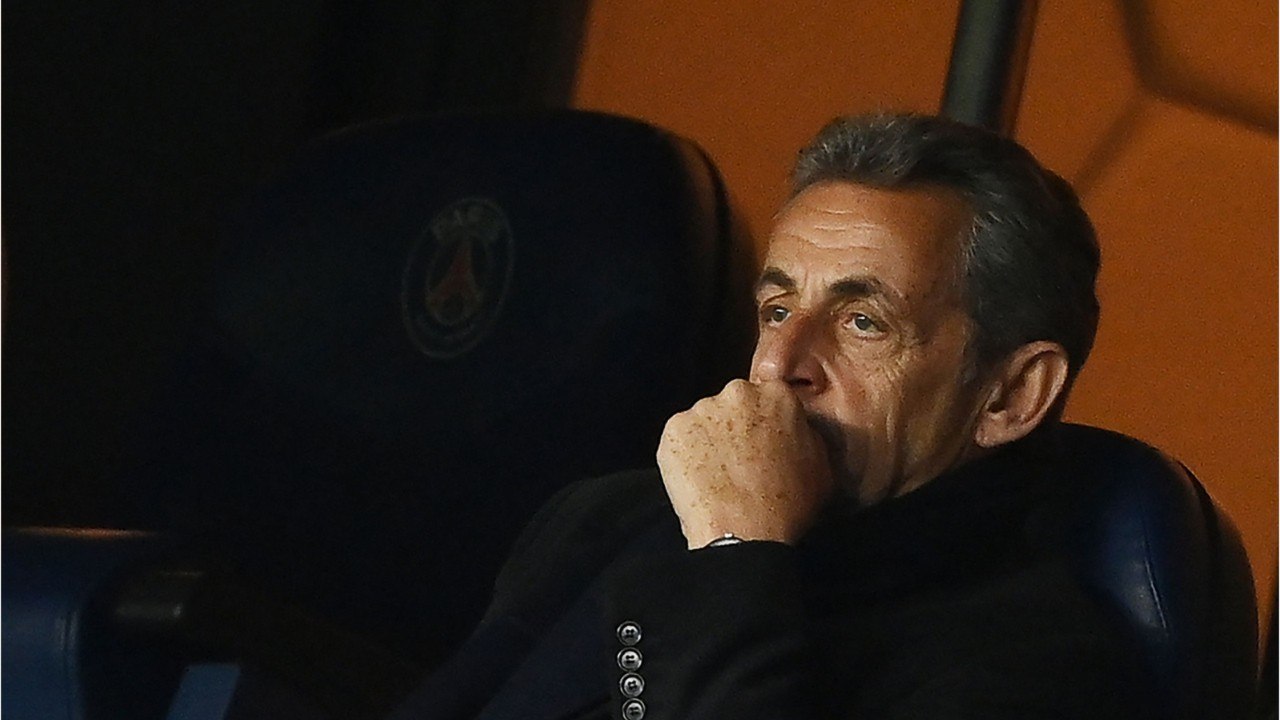 GALA VIDEO - Nicolas Sarkozy en colère : ses voisins font trop de bruit, la police est prévenue !