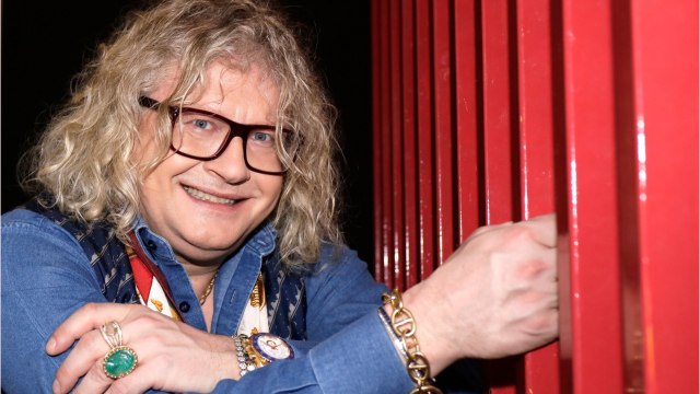 GALA VIDEO - Dîners clandestins : l'ancien ministre Brice Hortefeux et Alain Duhamel épinglés.