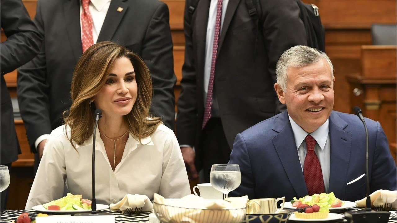 GALA VIDEO - Rania et Abdallah de Jordanie en danger ? L'ancien prince héritier accusé de complot et arrêté