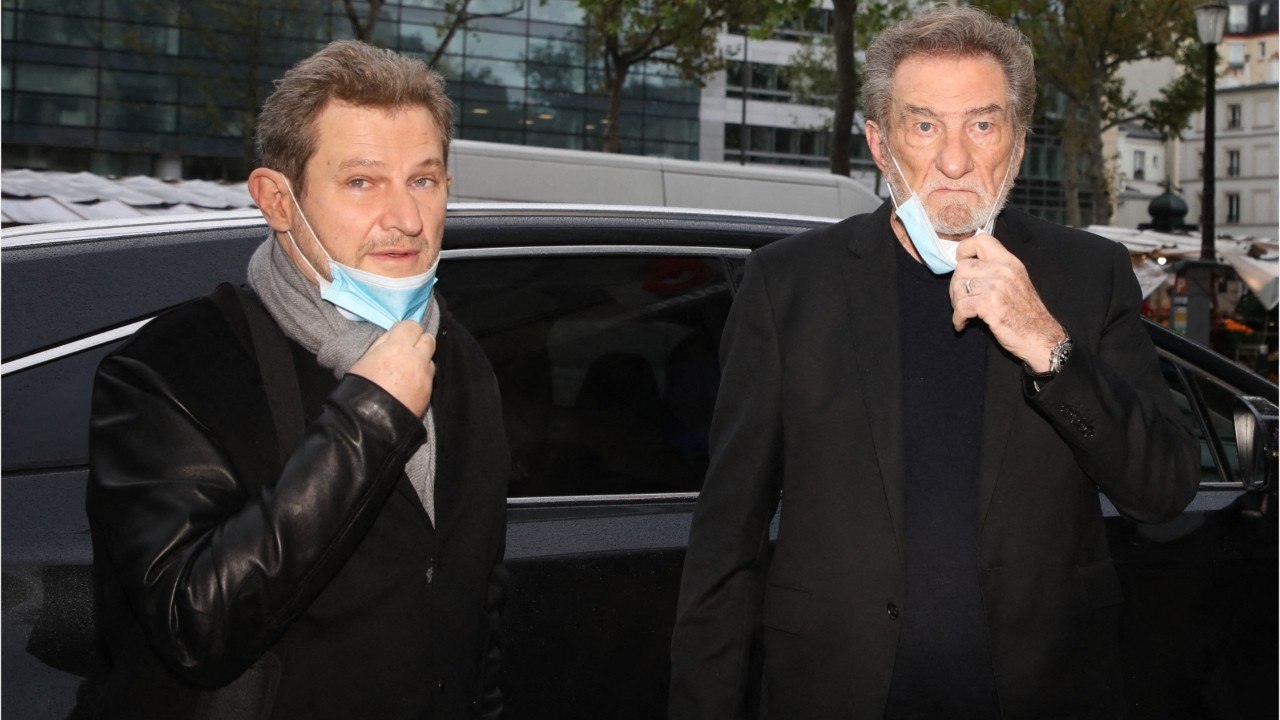 GALA VIDEO - Eddy Mitchell : les confidences de son fils Eddy sur leur vie aisée