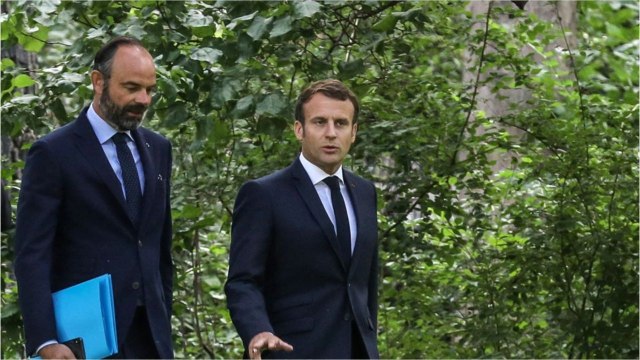 GALA VIDEO - Entre Emmanuel Macron et Edouard Philippe, pas de week-end à la Lanterne ou à Brégançon… (1)