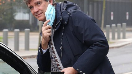 GALA VIDEO - Après un « COVID carabiné ", Arnaud Montebourg n’a « pas la forme du siècle ".