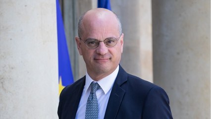 GALA VIDEO - Jean-Michel Blanquer le « fayot " : l’équipe de Quotidien se moque.