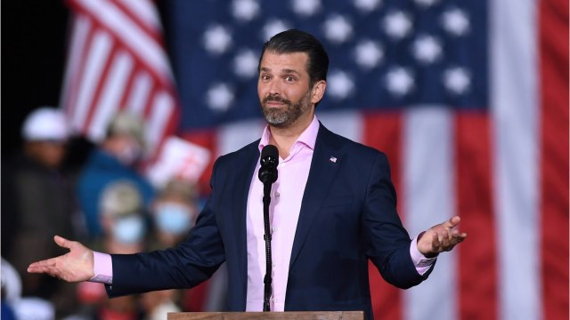 GALA VIDEO - Donald Trump Jr. et Kimberly Guilfoyle à New York ? « Ils seraient torturés dans les rues .