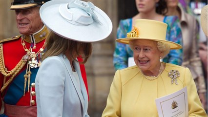 GALA VIDEO - Kate Middleton : pourquoi sa mère est devenue incontournable pour Elizabeth II. (2)