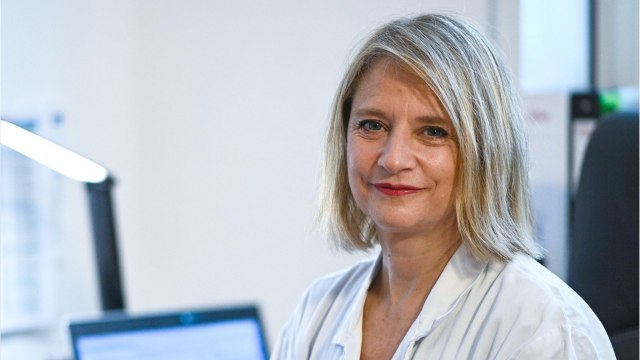 GALA VIDEO - Karine Lacombe : l'infectiologue évoque « le ras-le-bol de tout le monde face aux nouvelles mesures