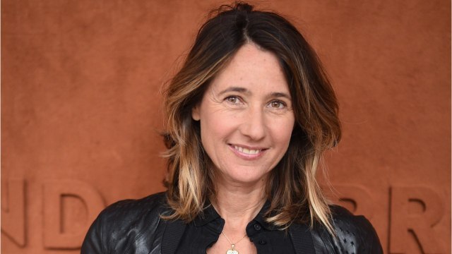 GALA VIDEO - Alexia Laroche-Joubert revient sur son enfance compliquée : « j'ai eu la rage contre tous ces gosses de riches