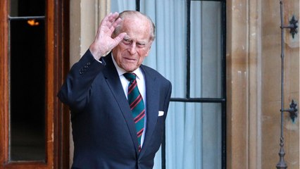 GALA VIDÉO - Prince Philip, le nettoyeur : les 5 fois où il a remis la famille royale au pas
