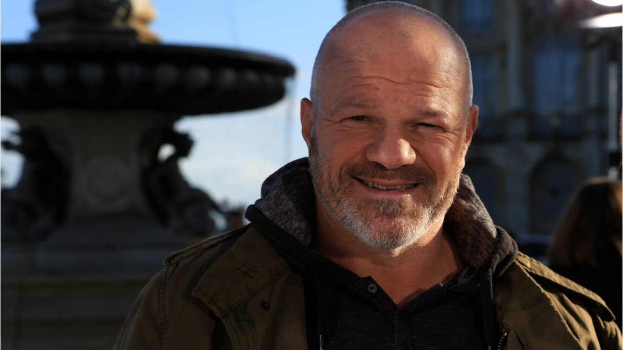 GALA VIDEO - PHOTO – « Mon alter ego " : Philippe Etchebest partage un rare cliché de son épouse Dominique