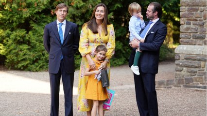 GALA VIDEO - PHOTO – Claire de Luxembourg fête ses 36 ans : découvrez les nouveaux portraits de la princesse. (1)