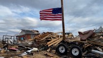 Volunteers band together to help survivors of Kentucky tornadoes