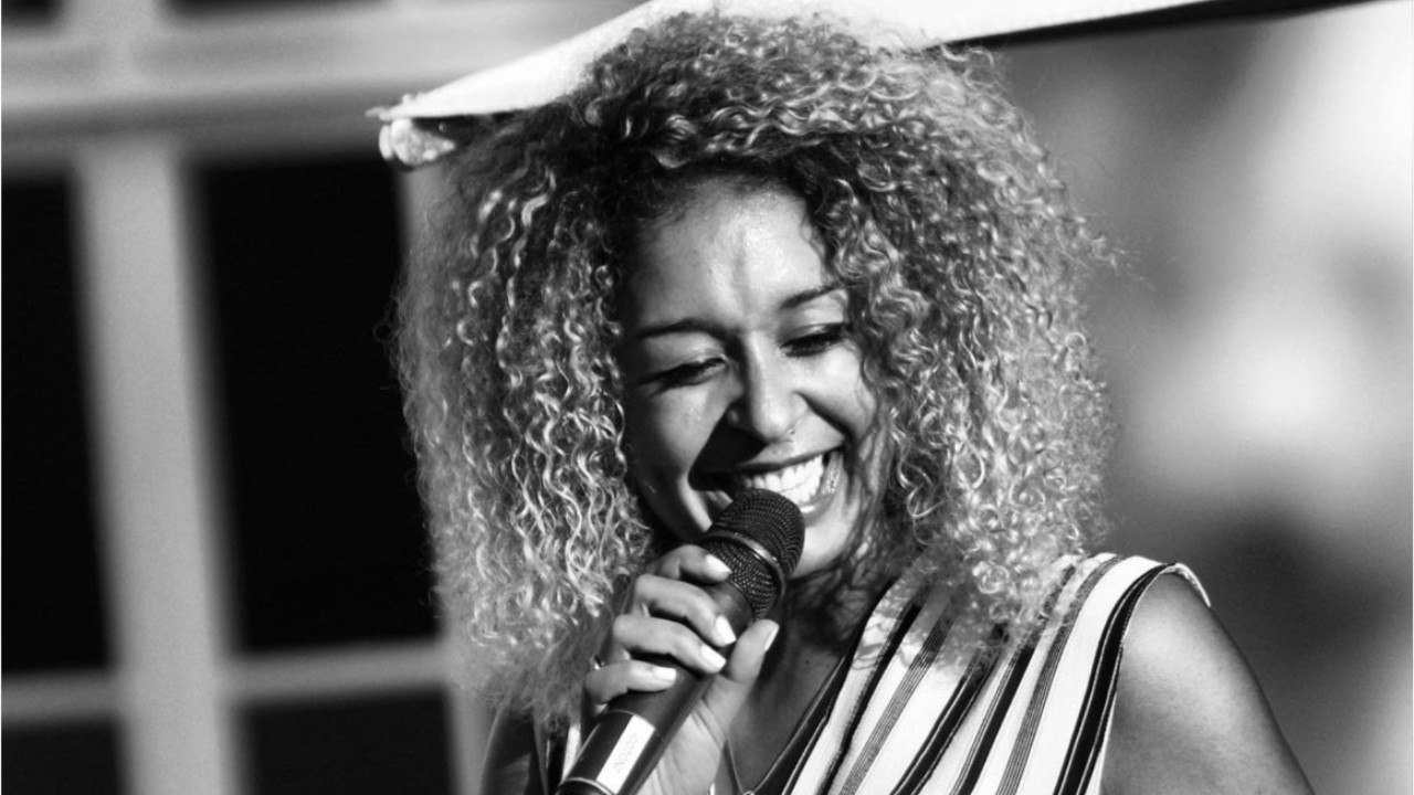 GALA VIDEO - N'oubliez pas les paroles : la choriste Jessie Fasano maman pour la 2e fois !