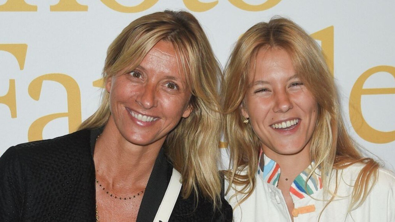 GALA VIDÉO -Yasmine, fille de Marc Lavoine : sa jolie déclaration à sa mère Sarah Poniatowski