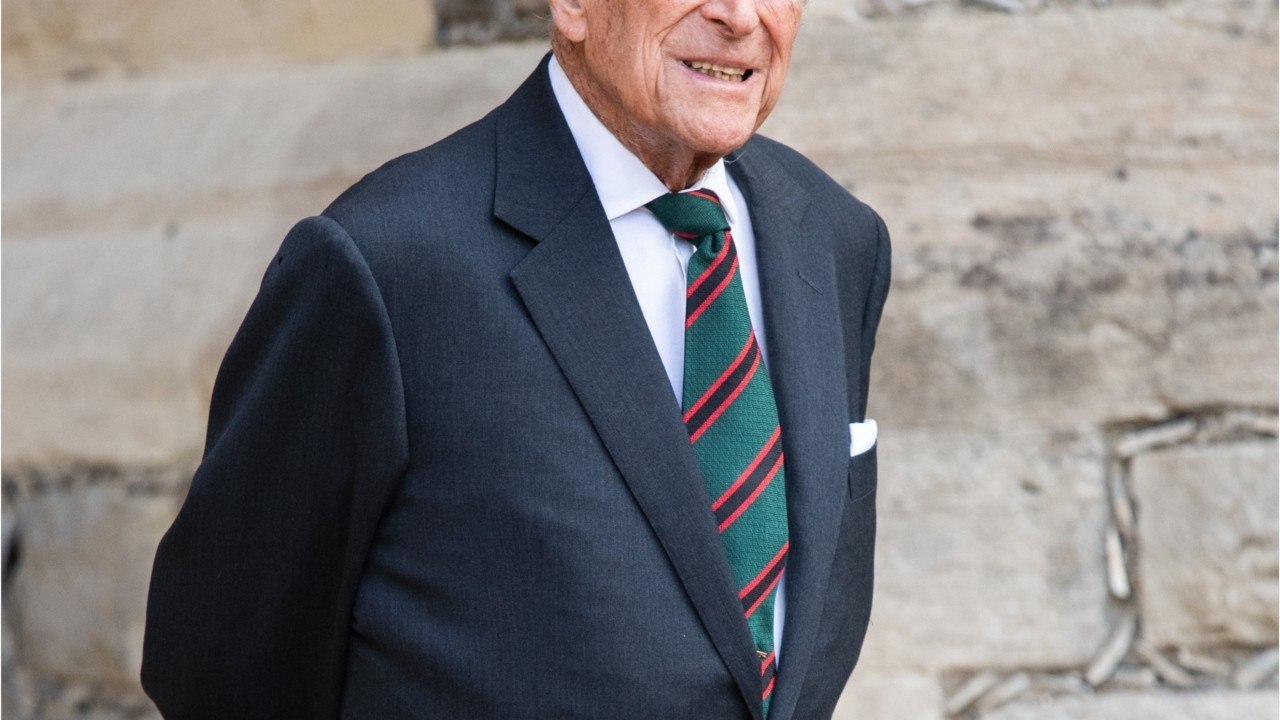 GALA VIDEO - Le prince Philip hospitalisé : tous ses ennuis de santé depuis 10 ans