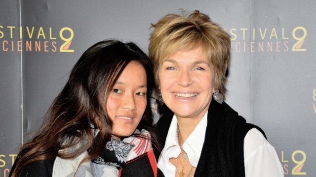 GALA VIDEO - Véronique Jannot sur sa fille Migmar : « devenir maman à 57 ans, c'est un tsunami "
