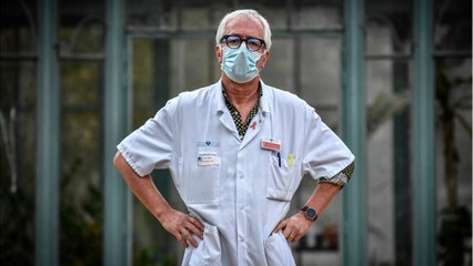 GALA VIDEO - « Un reconfinement est inévitable " : le Pr. Gilles Pialoux peu optimiste sur la situation sanitaire