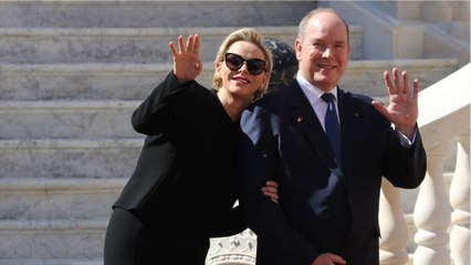 GALA VIDÉO -PHOTO – Charlene de Monaco lookée à la garçonne pour une nouvelle sortie avec Albert