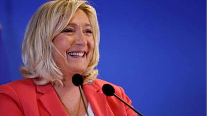 GALA VIDEO - « Elle nous impressionne " : Marine Le Pen prise au sérieux dans les coulisses de l'Élysée