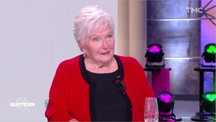 GALA VIDEO - « Laissez-les mourir " : ces lettres d'insultes reçues par Line Renaud