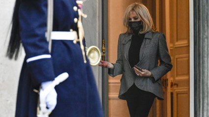GALA VIDEO - Brigitte Macron : ce proche de son mari qui avait tenté de l’évincer bientôt de retour ?