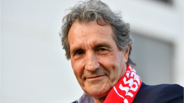 GALA VIDEO - « Vous préférez qu'on laisse mourir les Français ? : Jean-Jacques Bourdin recadre Nicolas Dupont-Aignan