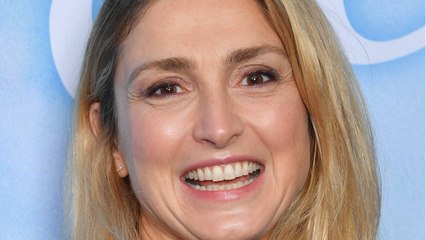 GALA VIDEO - Julie Gayet pas épargnée par la pandémie : « ma petite entreprise connaît la crise "