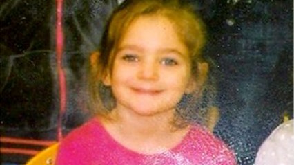 GALA VIDEO - La petite Fiona « avait mangé les coups " de son beau-père : sa mère donne sa version