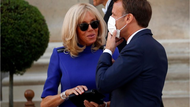 GALA VIDÉO - Emmanuel et Brigitte Macron : ces « gestes tendres en présence d'André-Louis Auzière