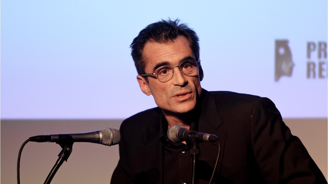 GALA VIDEO - Raphaël Enthoven : petite confidence sur Nicolas Sarkozy, « le chef d'État qu'il connait le mieux "