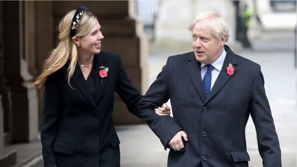 GALA VIDEO - « La princesse cinglée " : la fiancée de Boris Johnson étrillée par l'entourage du Premier ministre