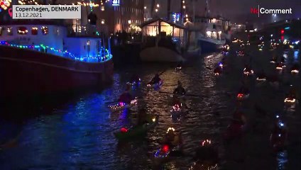 تصاویری از جشن سانتا لوسیا در کانال‌های کپنهاگ