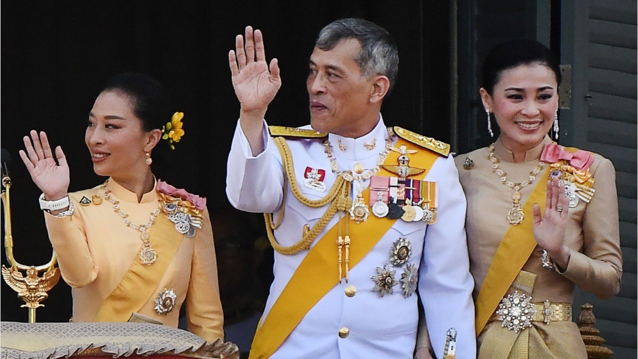 GALA VIDEO - Roi de Thaïlande : cet anniversaire gâché.
