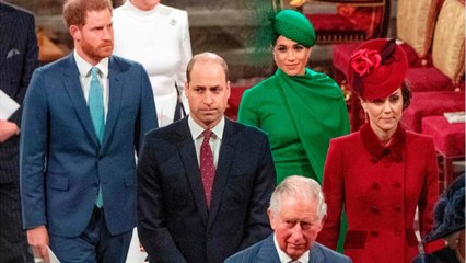 GALA VIDEO - Loin de la reine et de William, le prince Harry et Meghan Markle ne se font pas oublier