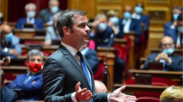 GALA VIDEO - « À jouer aux cons, ça va mal finir : un ministre agacé par les tergiversations du gouvernement