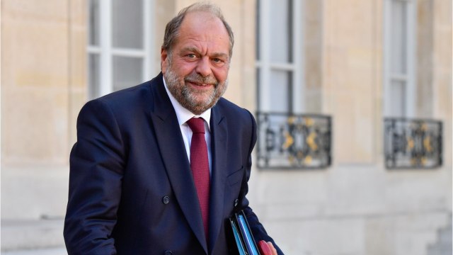 GALA VIDEO - « Un beauf qui veut qu’on le laisse fumer : Éric Dupond-Moretti le ministre qui dérange