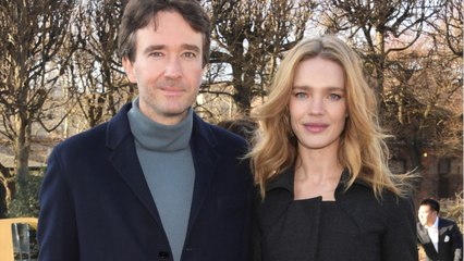 GALA VIDEO - Mariage de Natalia Vodianova : découvrez sa robe de mariée très symbolique
