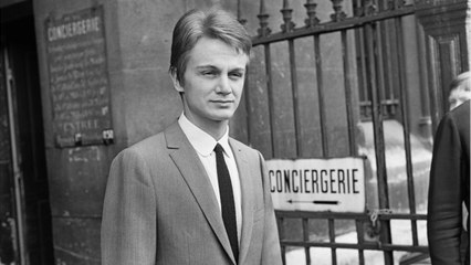 GALA VIDEO - Le saviez-vous ? Claude François a tenté de piquer une conquête de Johnny Hallyday.