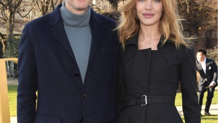 GALA VIDEO - Mariage de Natalia Vodianova : découvrez sa robe de mariée très symbolique