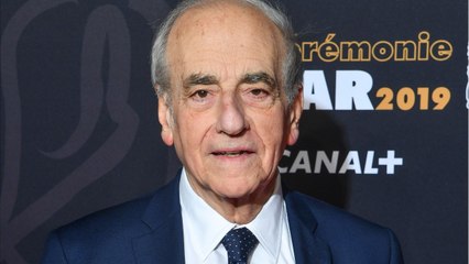 GALA VIDEO - Jean-Pierre Elkabbach rétabli et déjà incisif : “Les partis politiques manquent d'idées”.