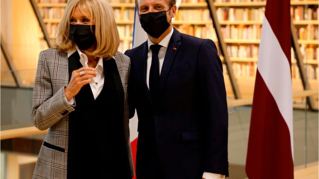 GALA VIDÉO - Le saviez-vous ? Brigitte Macron a failli reculer avant d’épouser Emmanuel