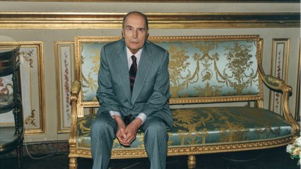 GALA VIDEO - François Mitterrand en pyjama et pantoufles : cette scène cocasse à Brégançon (1)