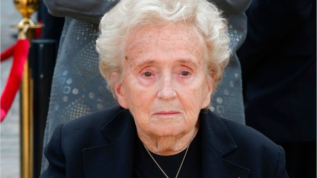 GALA VIDEO - Bernadette Chirac affaiblie : son petit-fils Martin veille sur elle