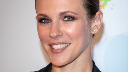 GALA VIDEO - PHOTO – Lorie maman : elle dévoile son nouveau look !